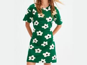 Campania Fantistica green mini dress! So cute!